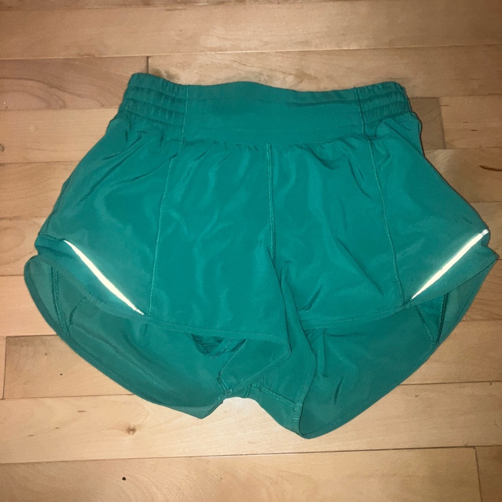 Lululemon hotty hot shorts